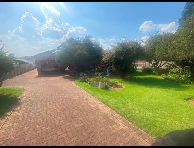 3 BEDROOM HOUSE FOR SALE IN KANONKOP